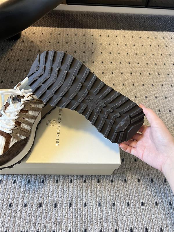 20251128161342157 330